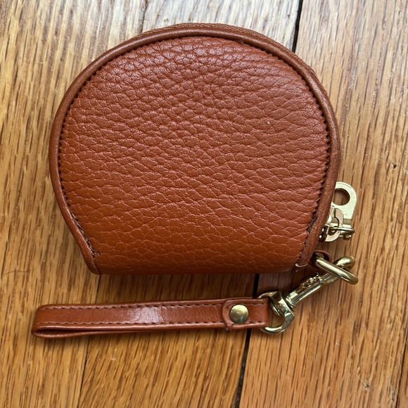 Dooney & Bourke Big Duck Change Purse - Picture 2 of 8